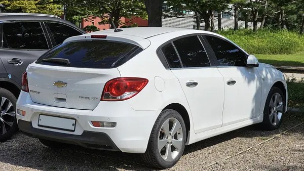 Chevrolet Cruze 5