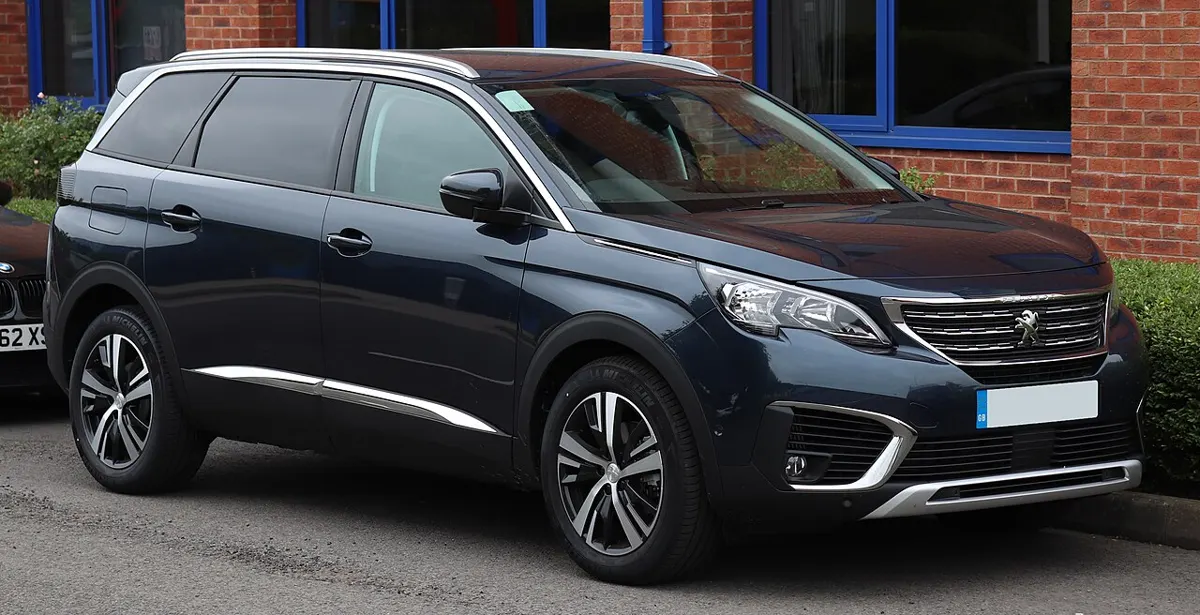 Peugeot 5008 usado en Argentina