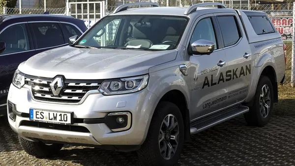 Renault Alaskan